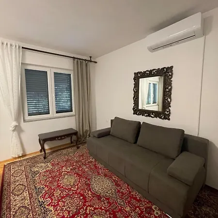Family House Near The Sea *